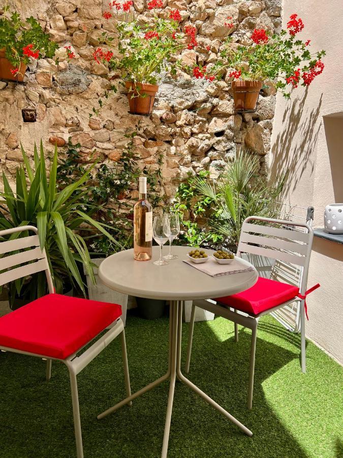 Ferienwohnung Les Petits Volets Antibes Exterior foto